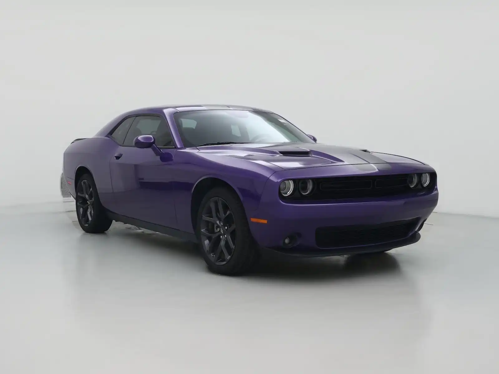2023 Dodge Challenger SXT Auto's photo