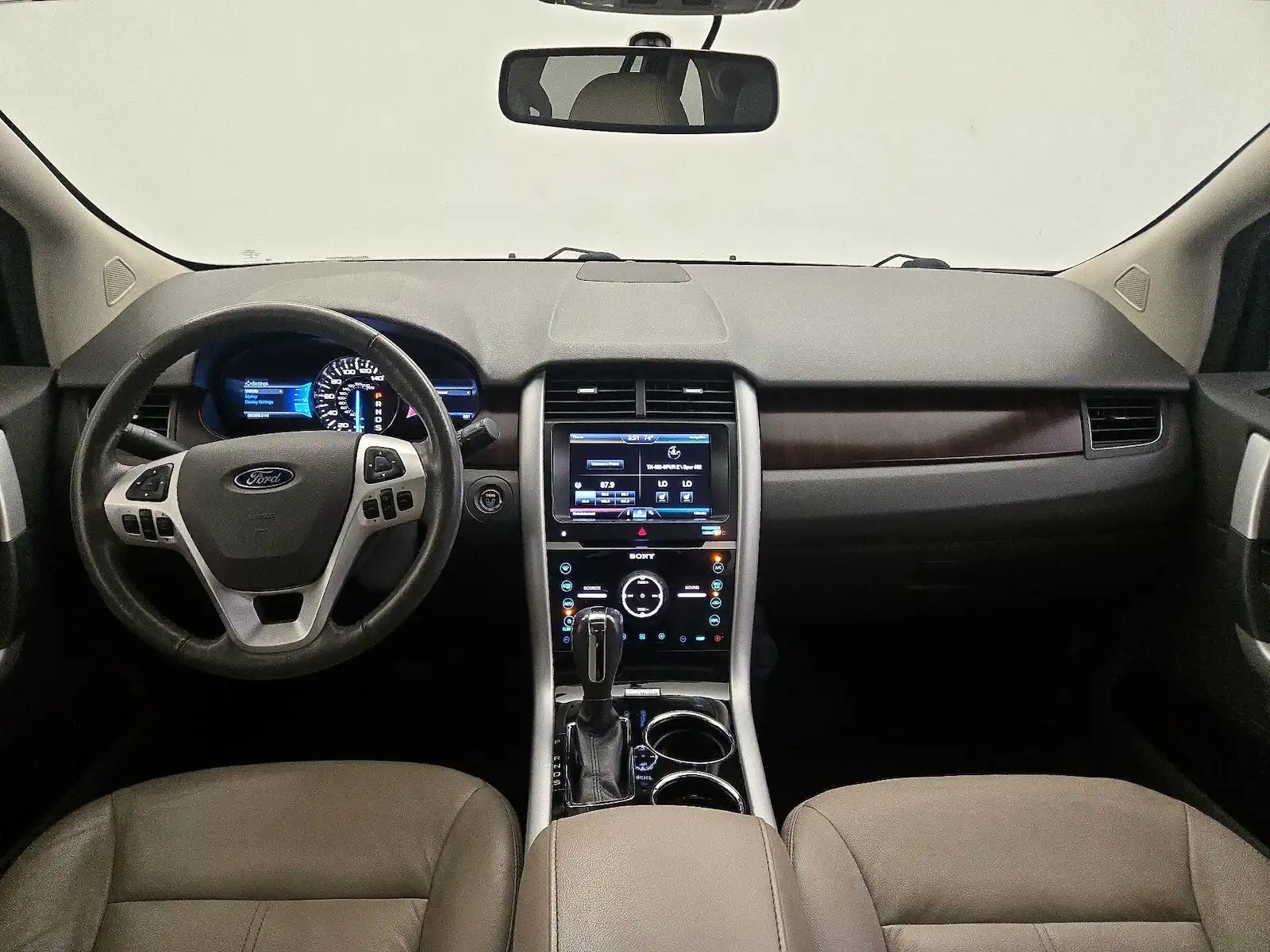 2014 Ford Edge Limited's photo