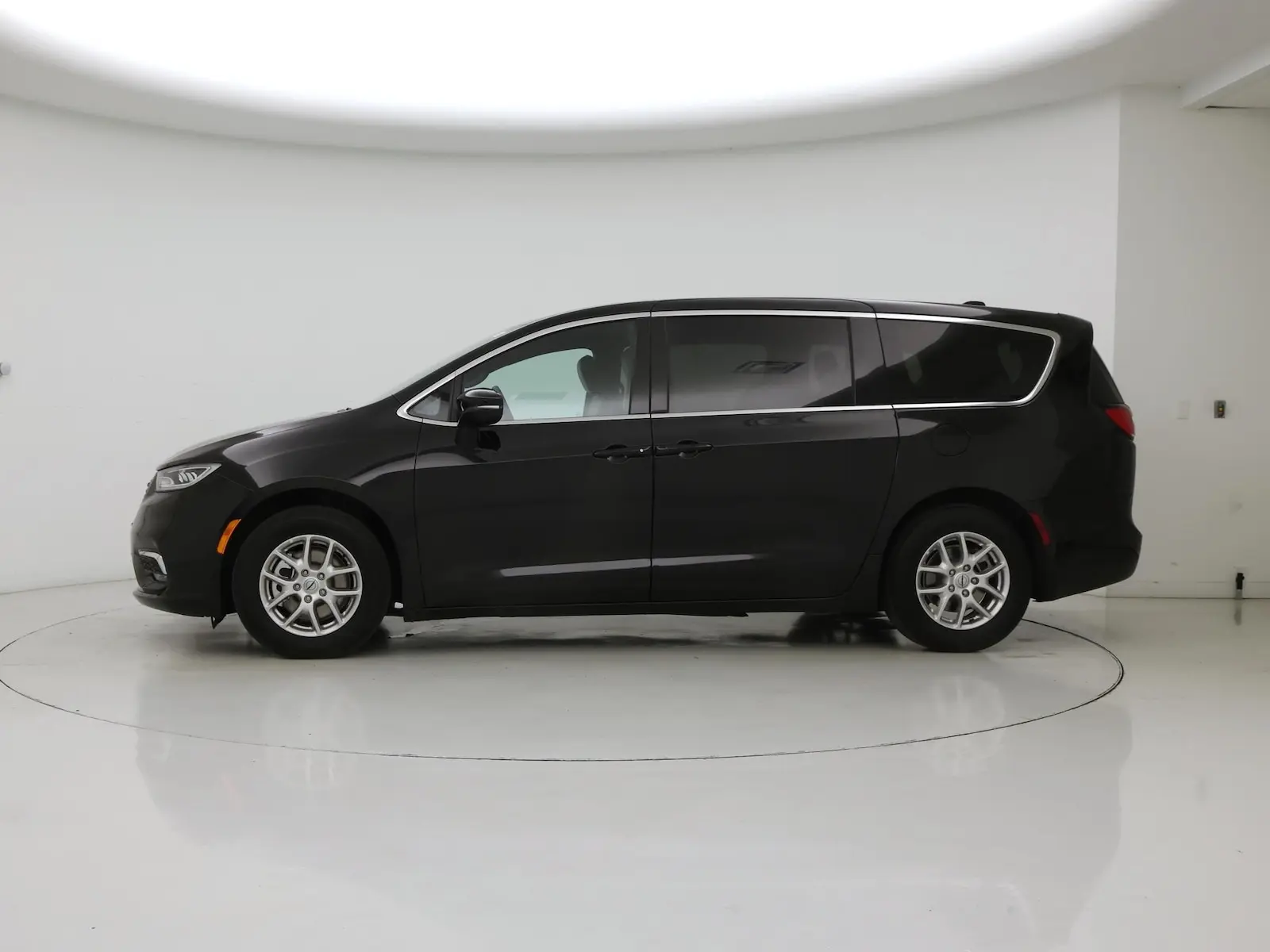2025 Chrysler Pacifica Select photo 4