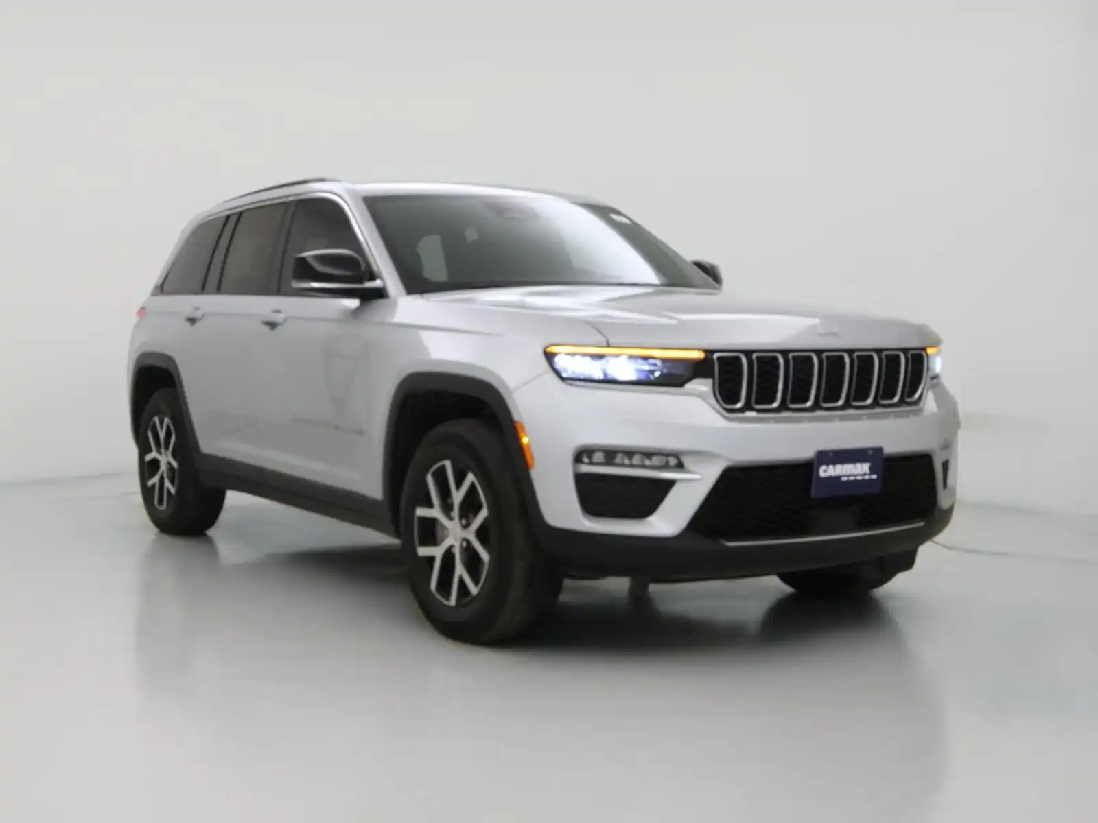2024 Jeep Grand Cherokee Limited's photo