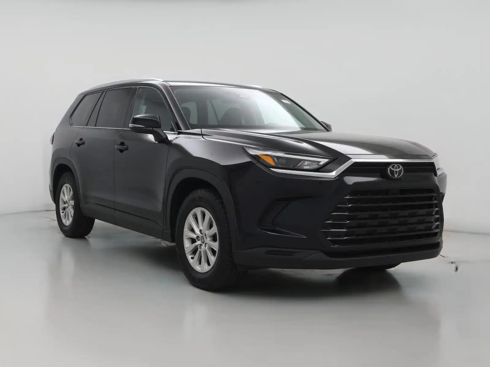 2025 Toyota Grand Highlander XLE AWD's photo