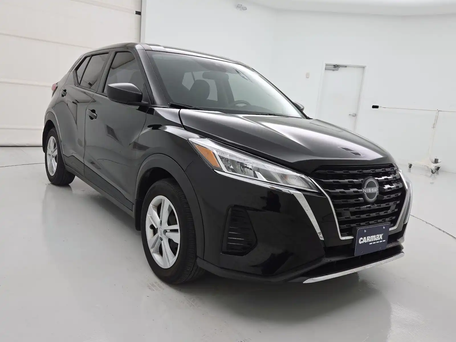2023 Nissan Kicks 1.6 S's photo