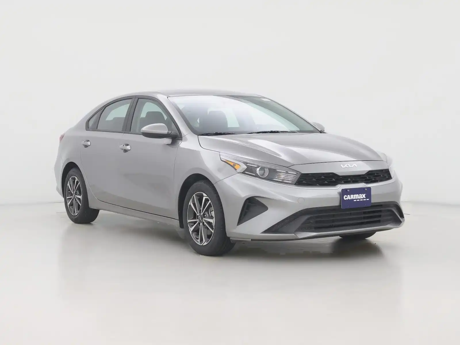 2024 Kia Forte LXS Auto's photo