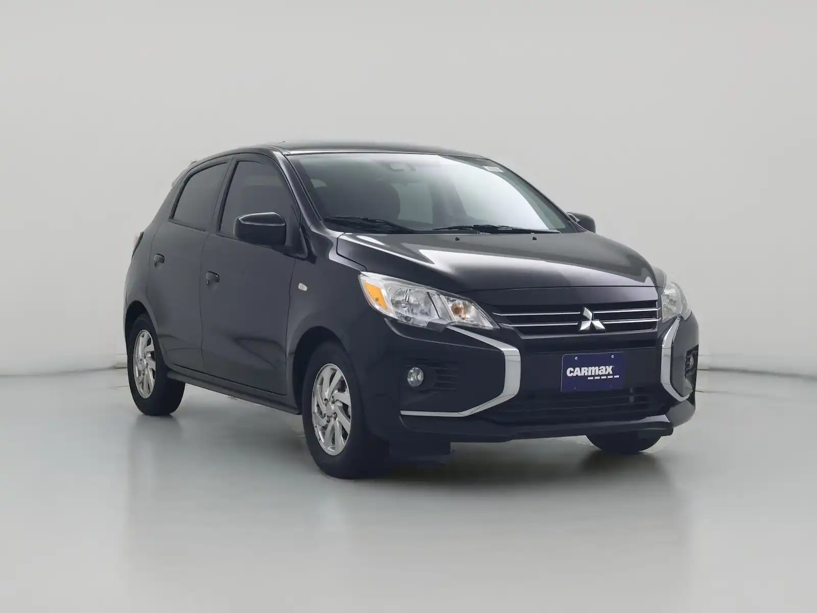 2024 Mitsubishi Mirage LE CVT's photo