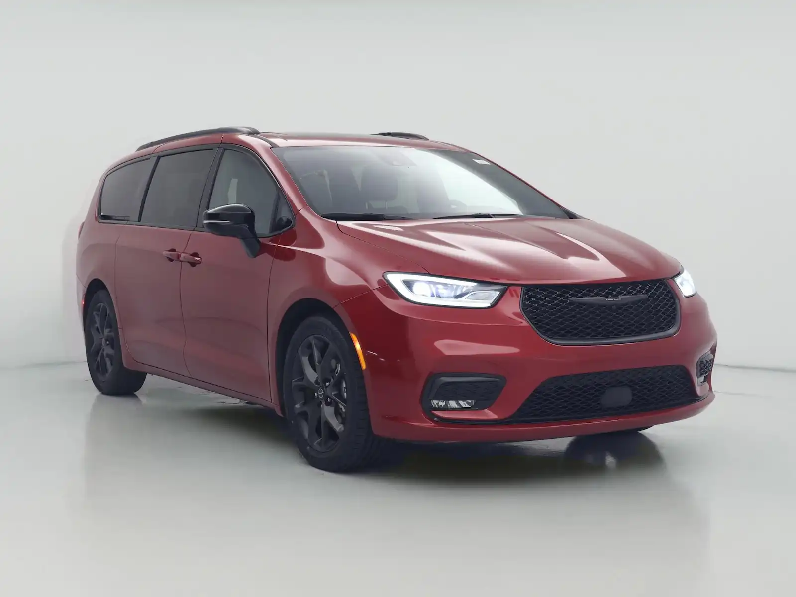 2025 Chrysler Pacifica Limited's photo