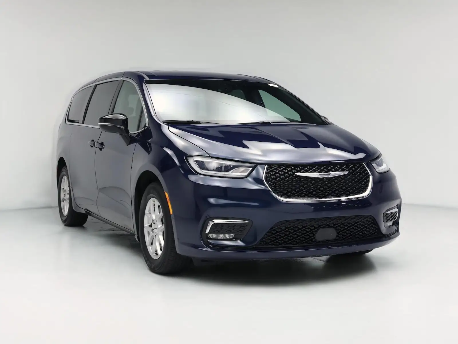 2025 Chrysler Pacifica Select photo 1