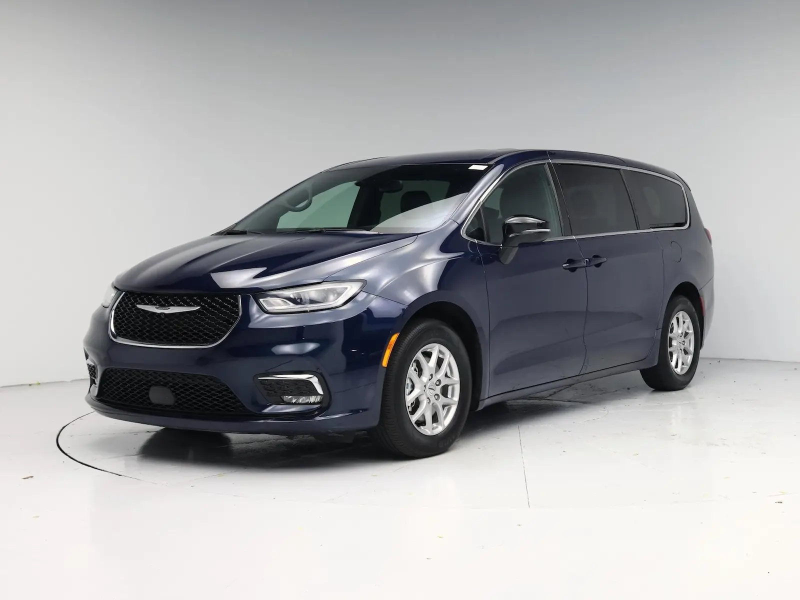 2025 Chrysler Pacifica Select photo 5