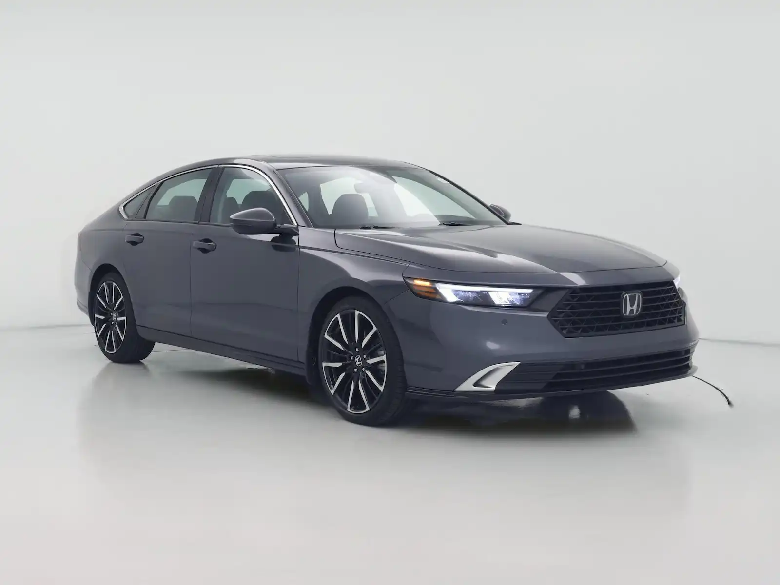 2025 Honda Accord Hybrid Touring's photo