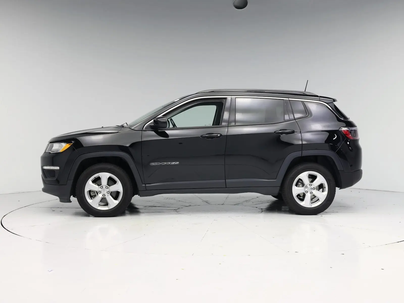 2021 Jeep Compass Latitude 4WD photo 4