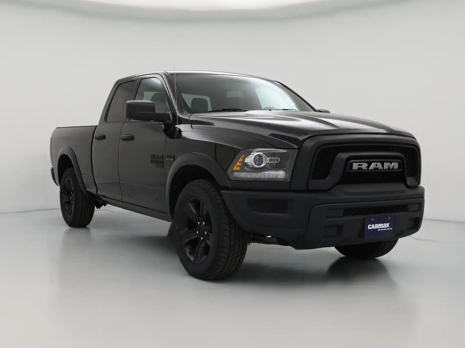2022 RAM 1500 Classic Warlock 4WD Quad Cab 6'4's photo