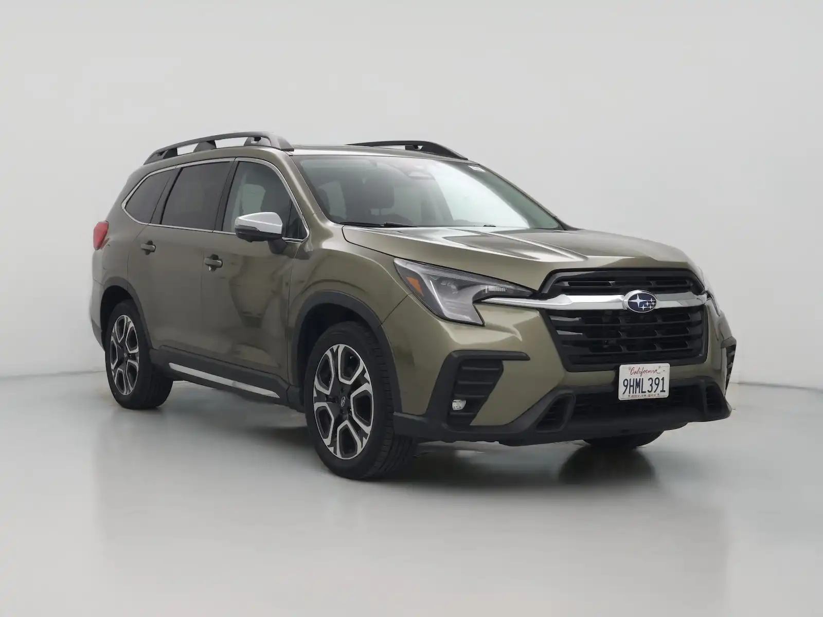 2023 Subaru Ascent Limited 7 Passenger's photo