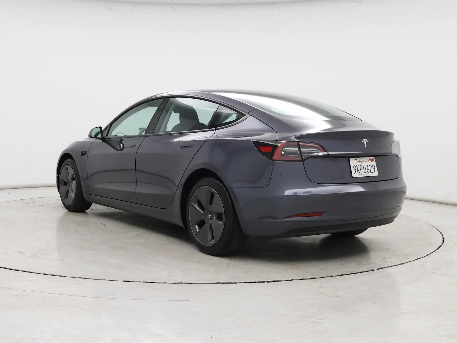 2023 Tesla Model 3 Base photo 3