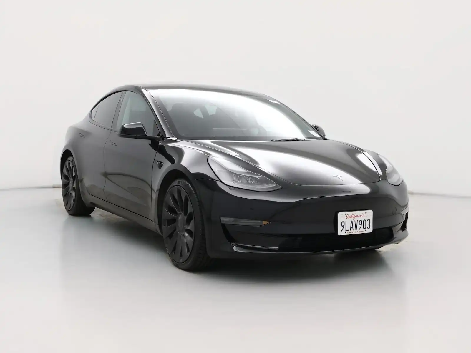 2023 Tesla Model 3 Performance's photo