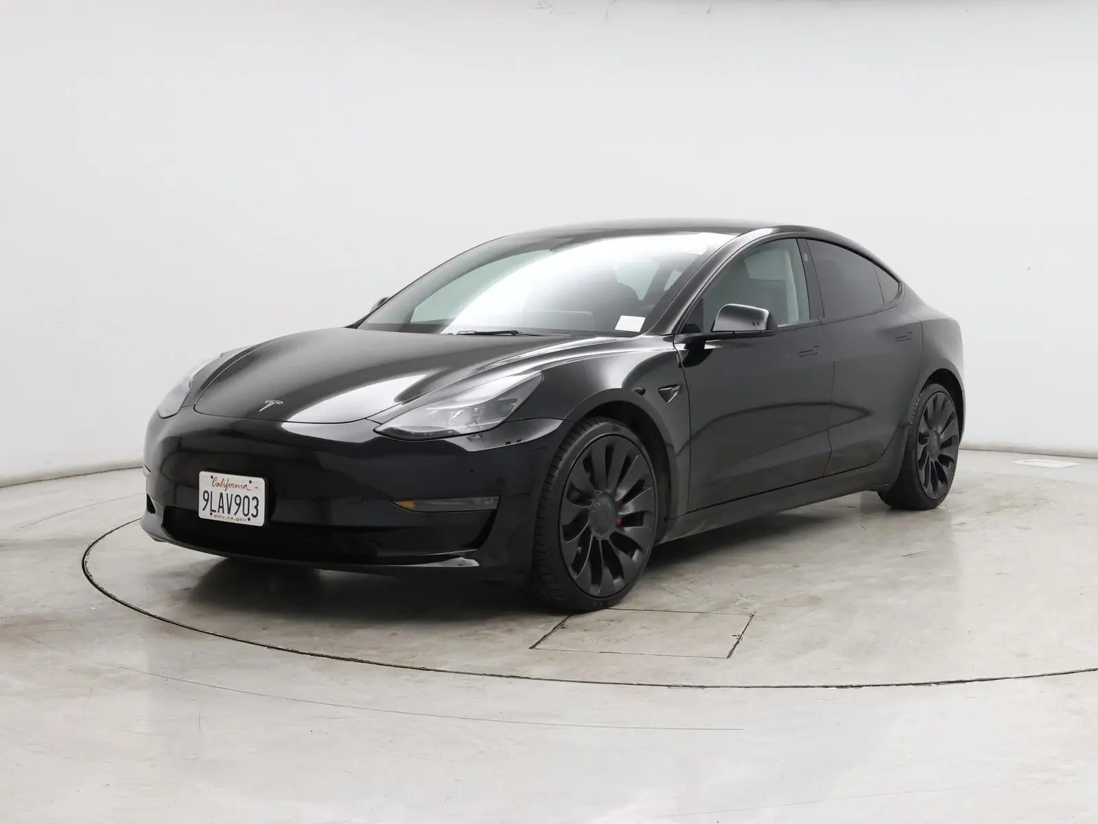 2023 Tesla Model 3 Performance photo 5
