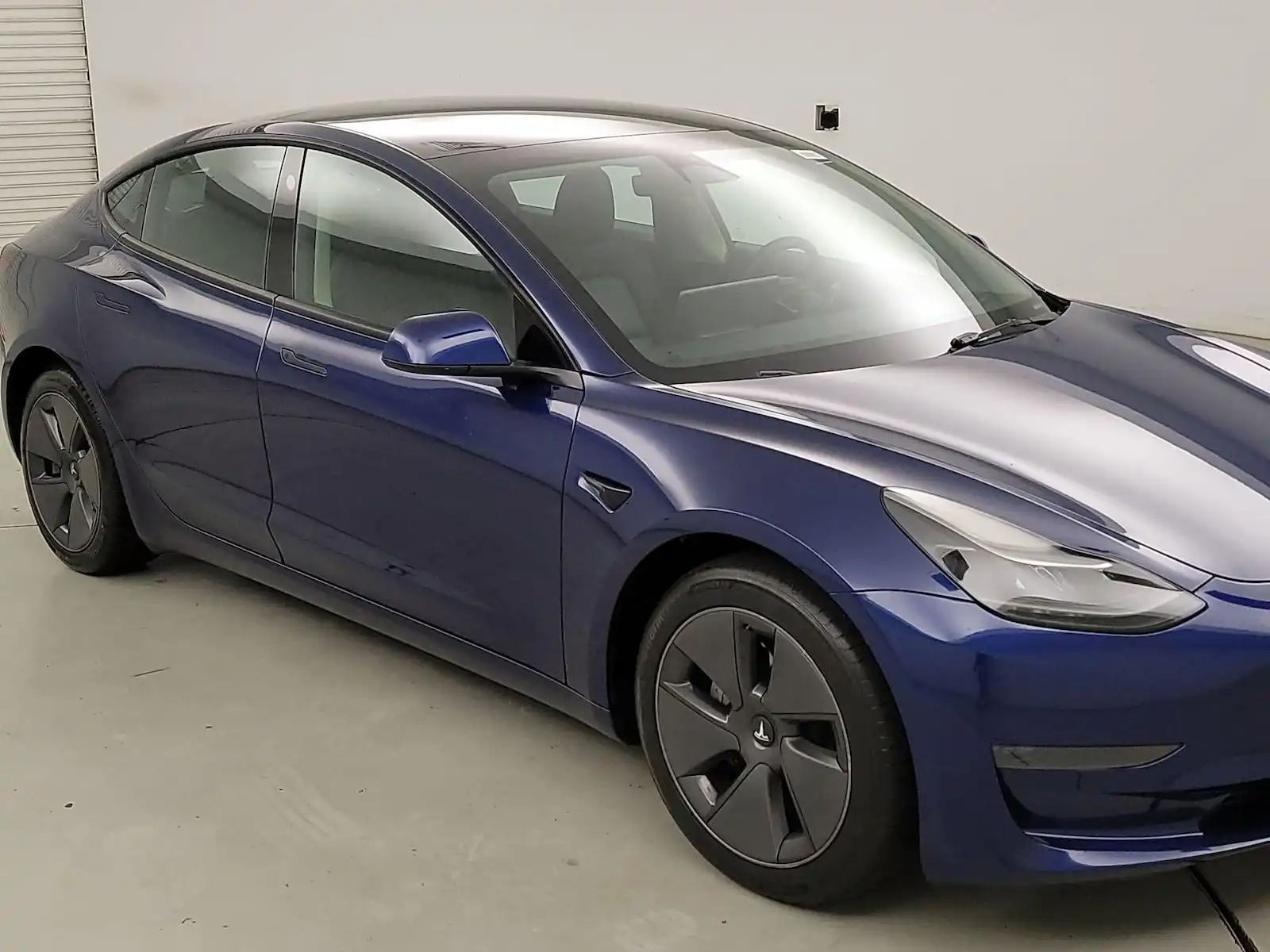 2023 Tesla Model 3 Base's photo