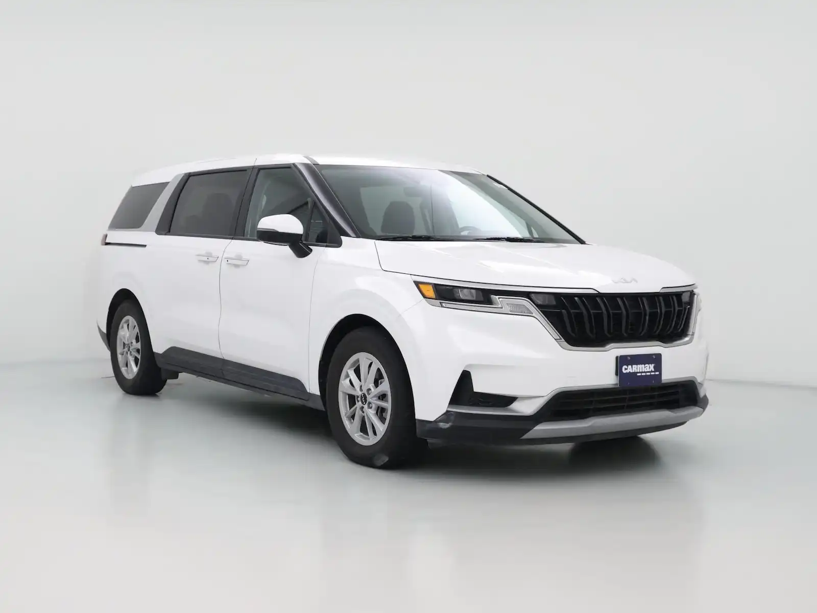 2024 Kia Sedona LX Seat Package's photo