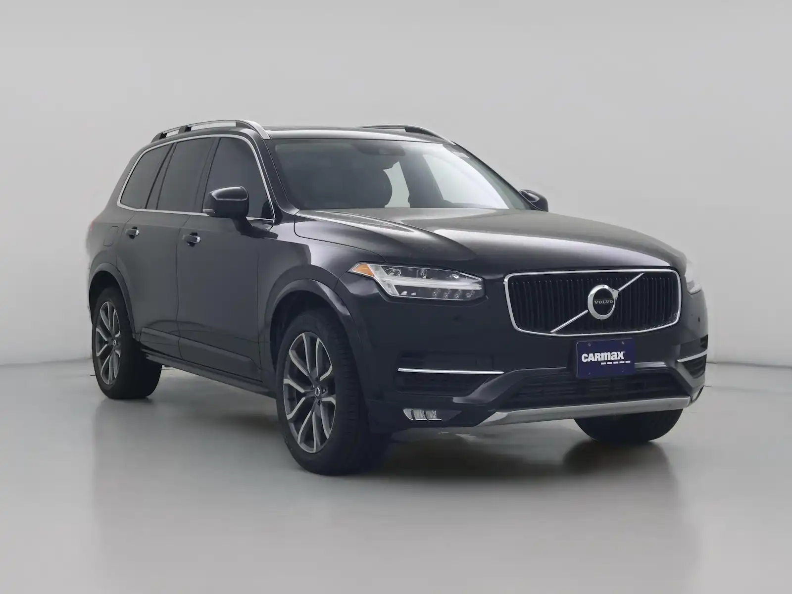 2019 Volvo XC90 T5 Momentum FWD's photo