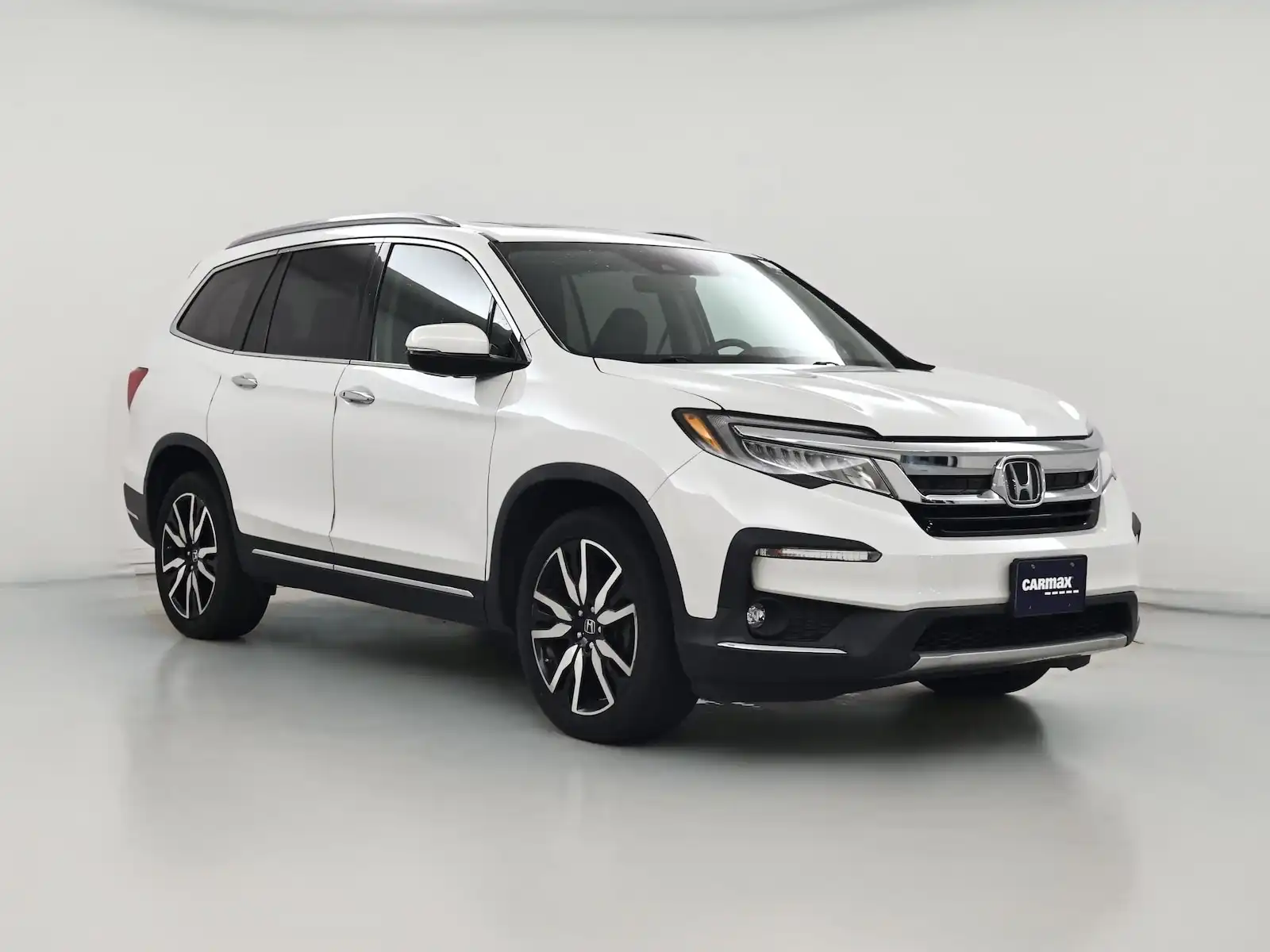 2022 Honda Pilot Touring AWD's photo