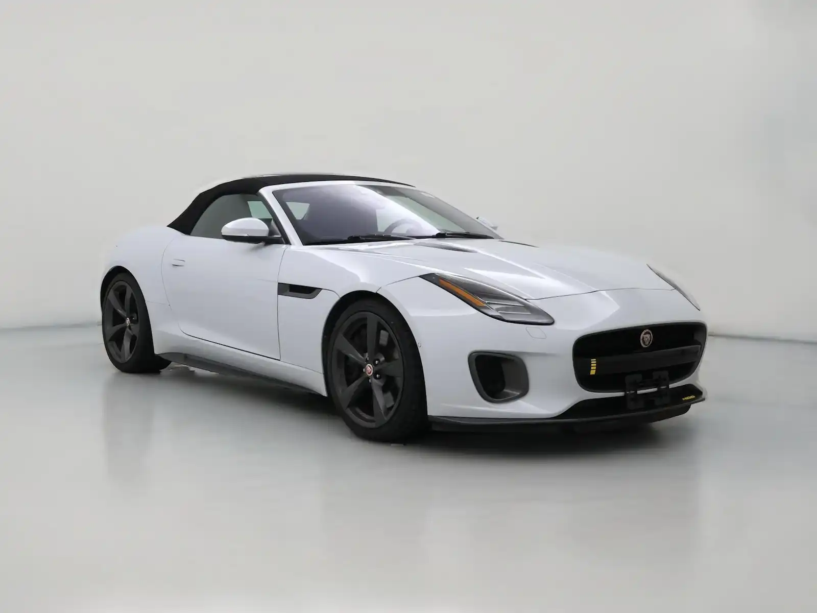 2018 Jaguar F-TYPE Sport Convertible 400's photo