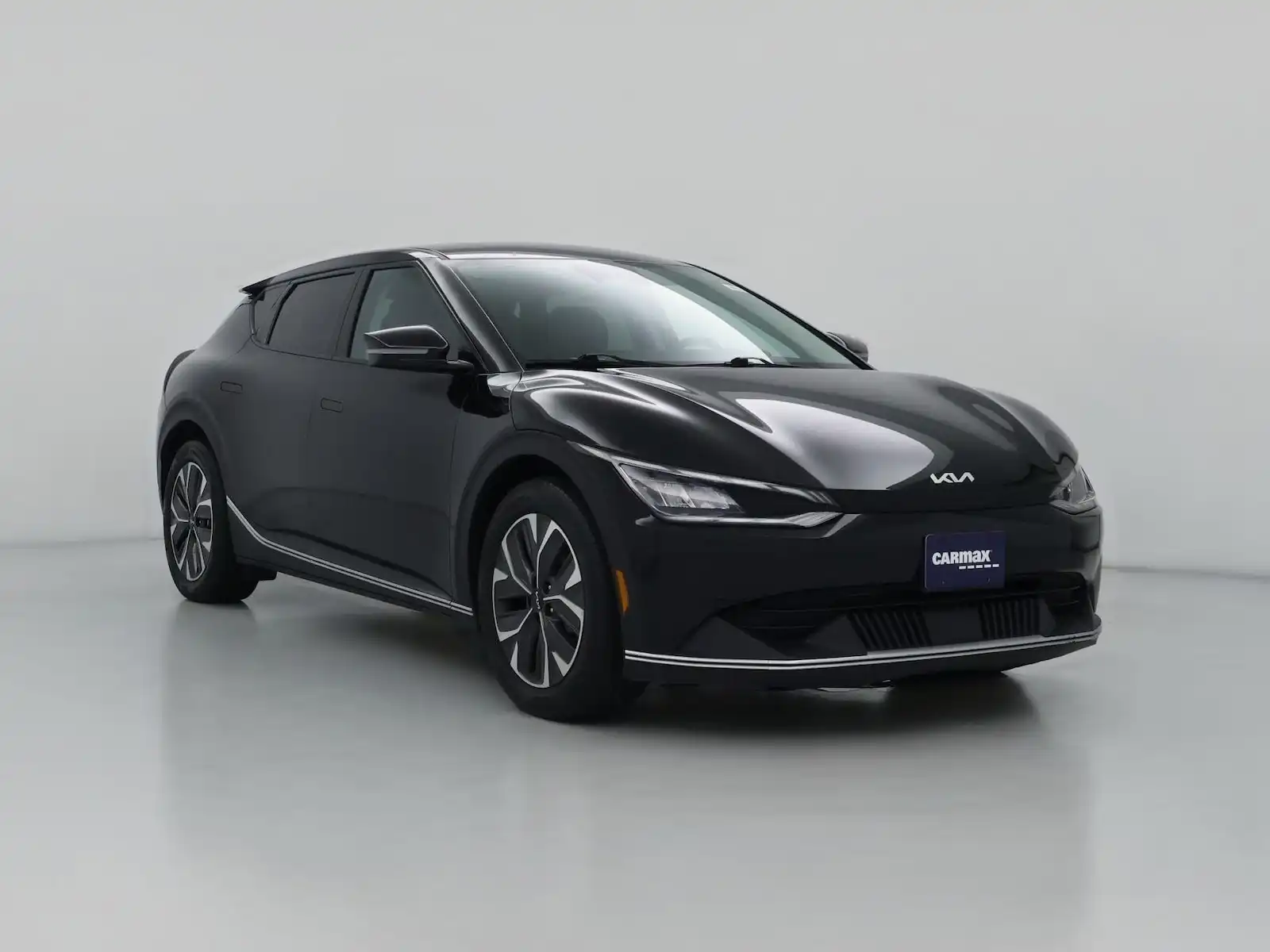 2024 Kia EV6 L AWD Light R's photo