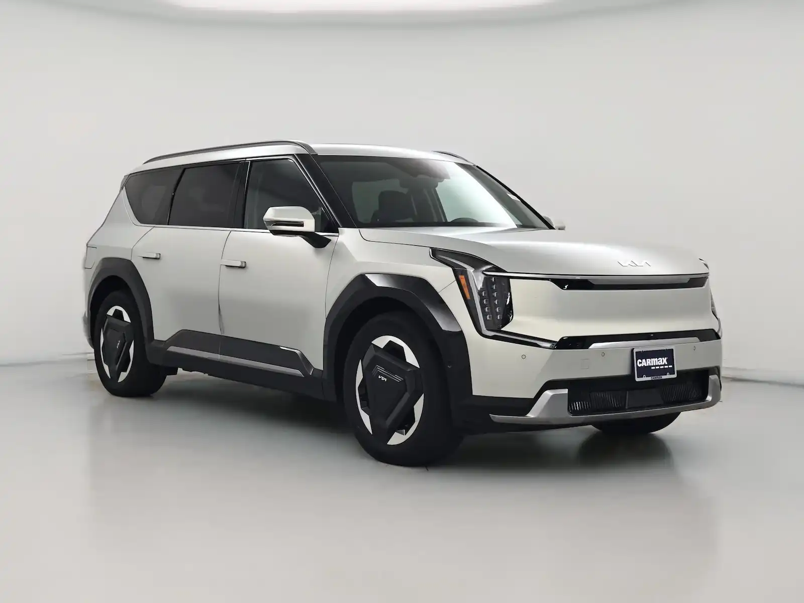 2024 Kia EV9 AWD Land's photo