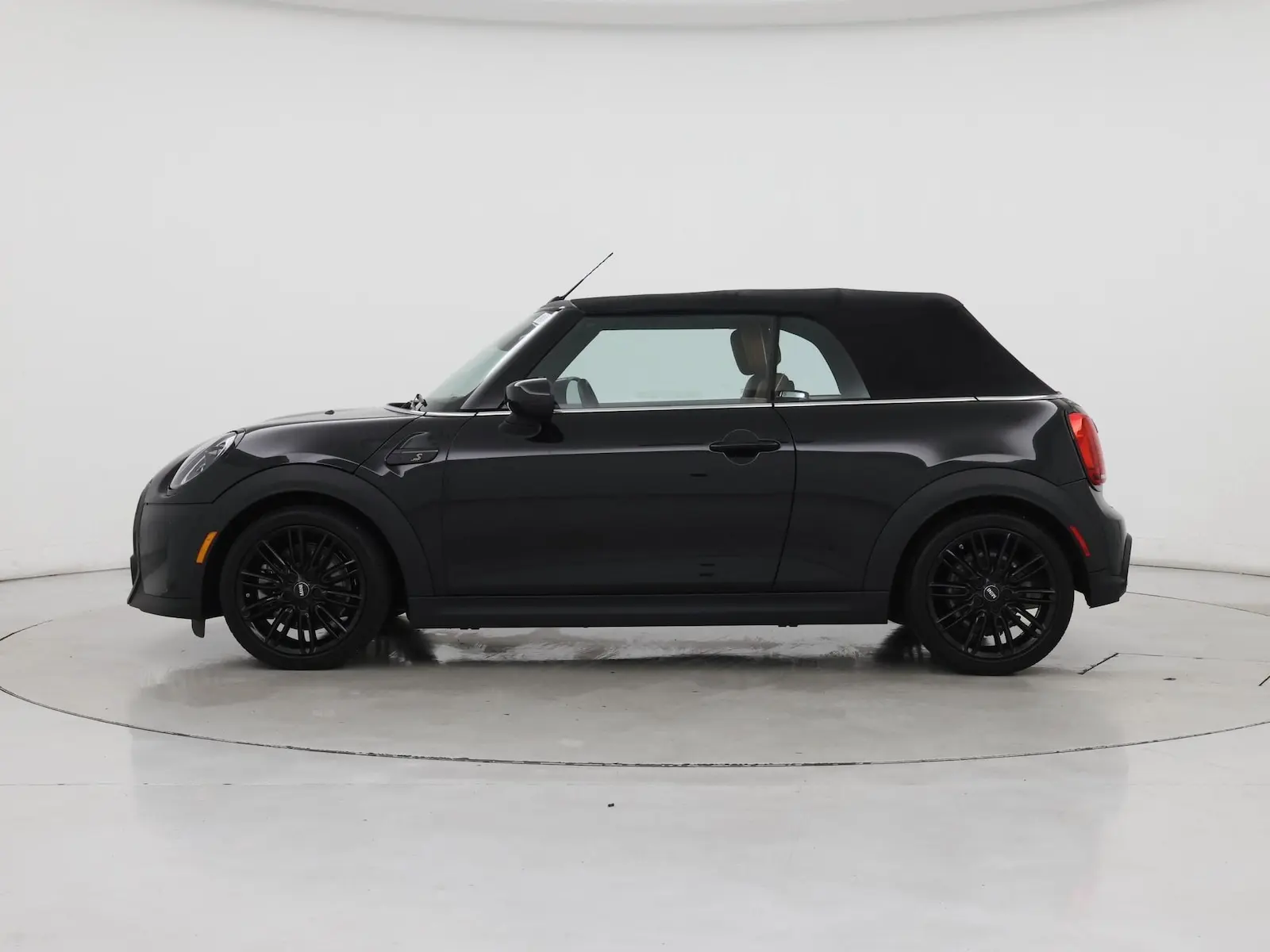 2023 MINI Convertible Cooper S photo 4