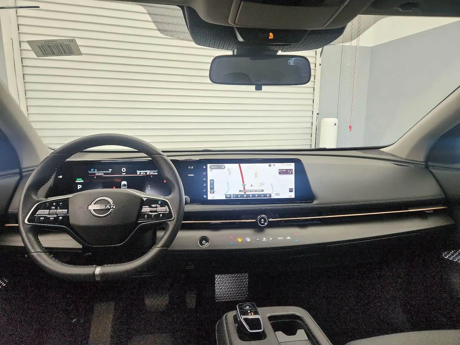2023 Nissan Ariya Venture+ FWD's photo