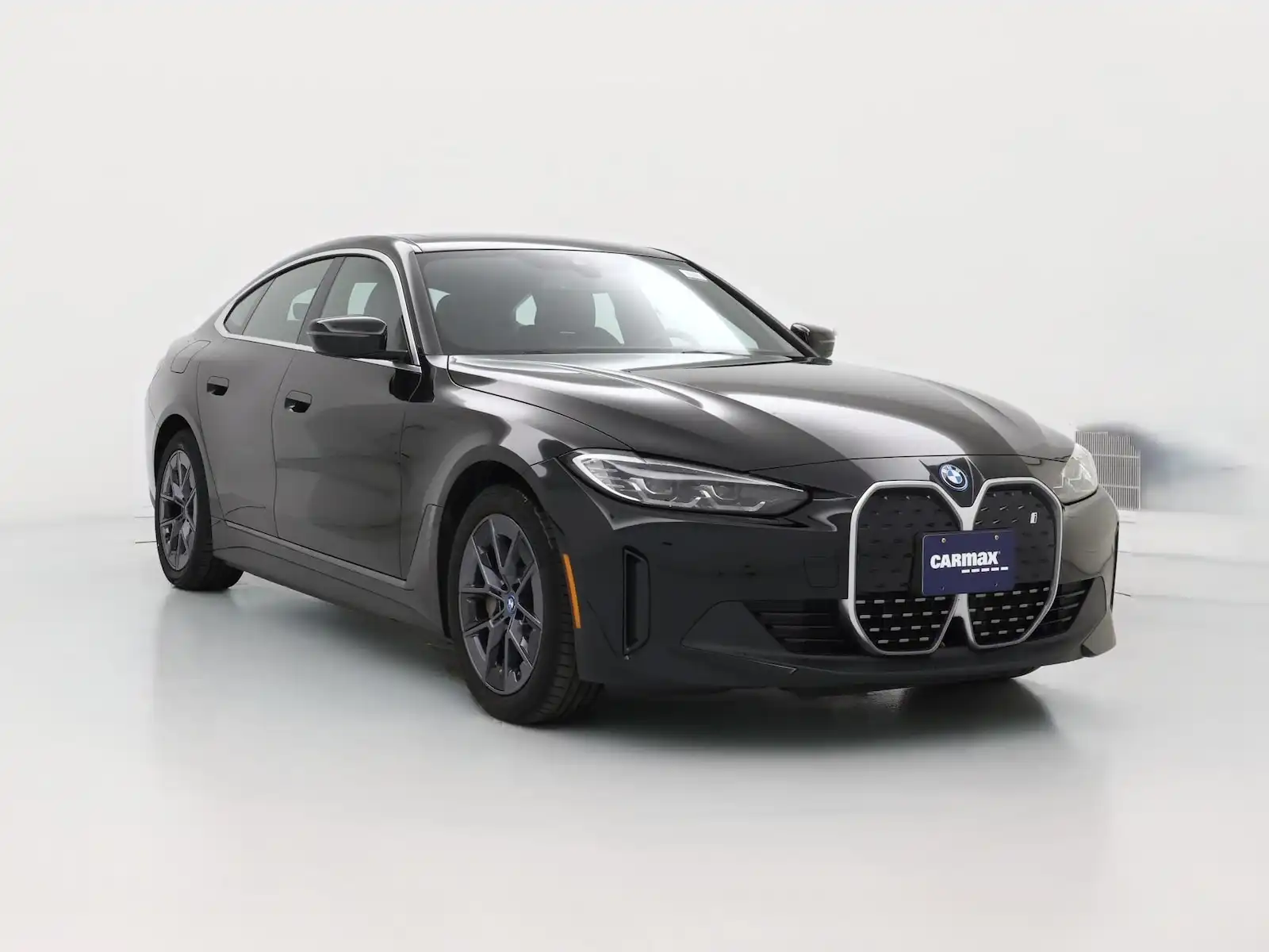 2023 BMW i4 eDrive35's photo