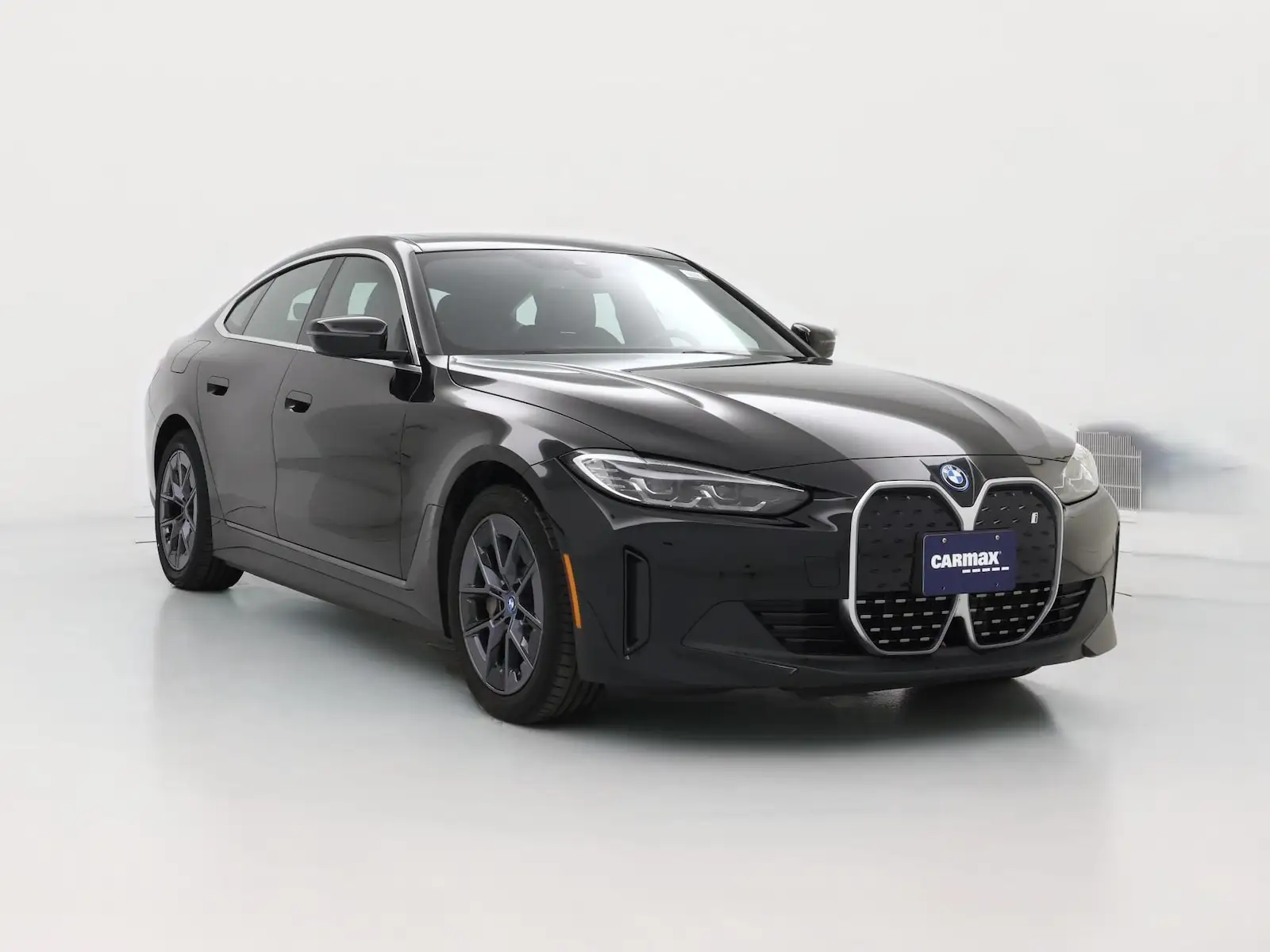 2023 BMW i4 eDrive35 photo 1