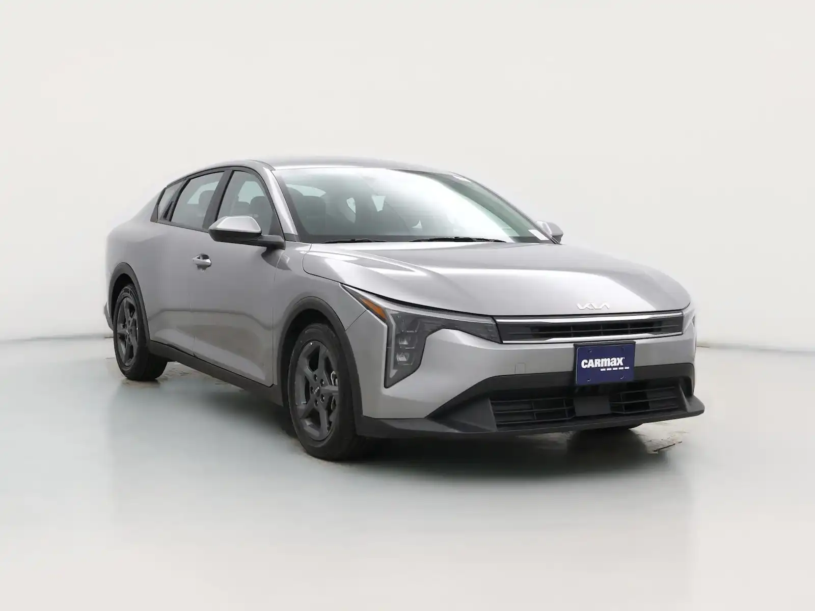 2025 Kia K4 LXS Auto's photo