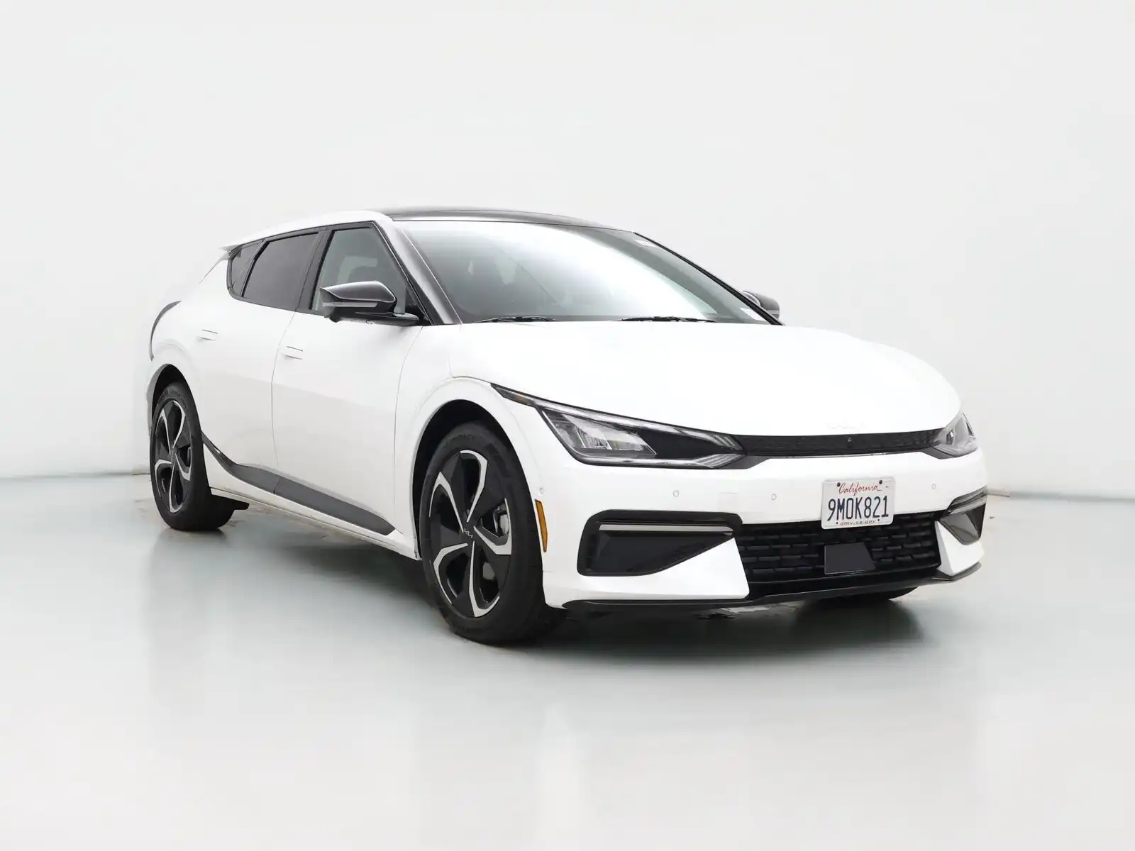 2024 Kia EV6 GT-Line AWD's photo