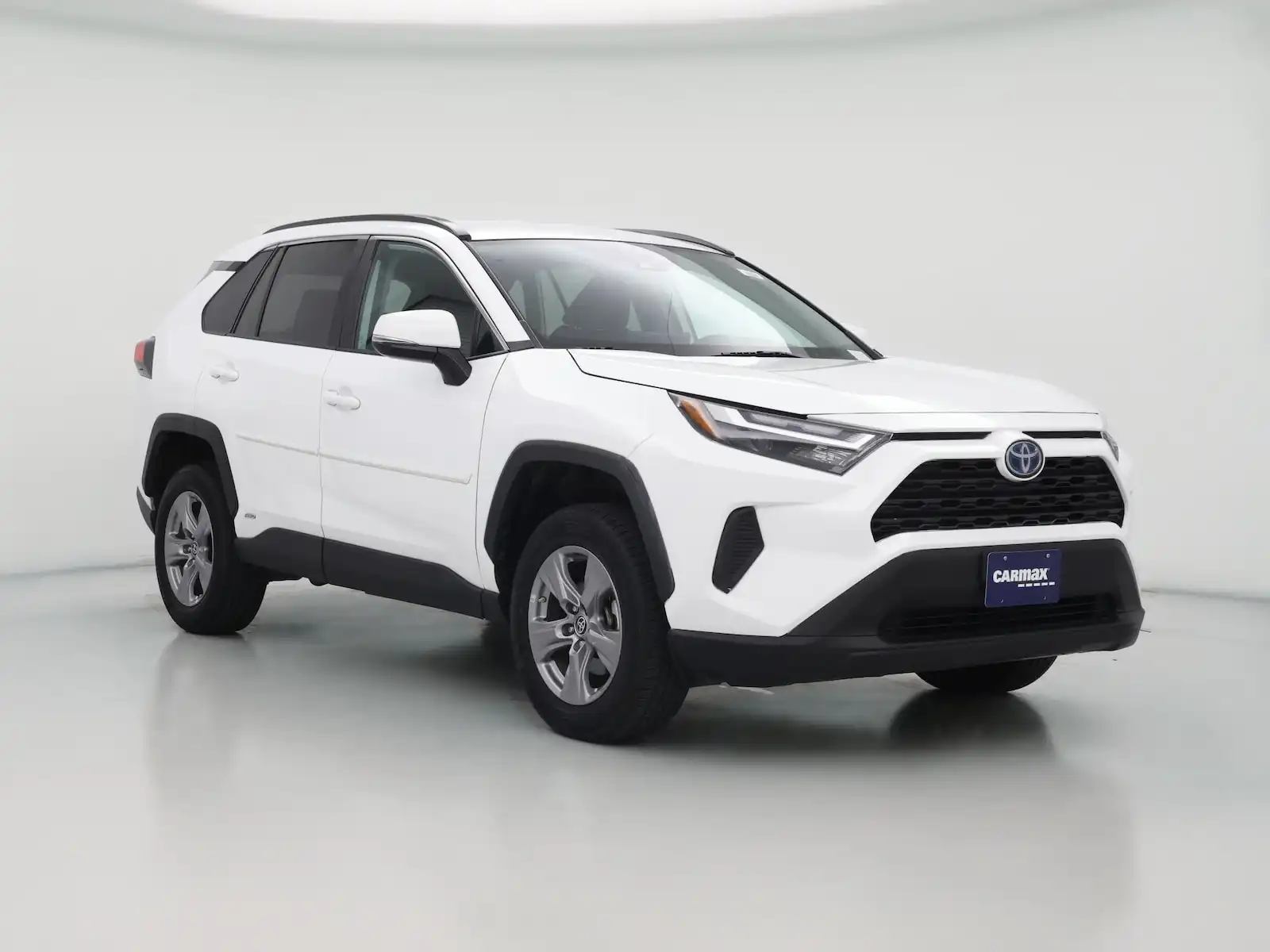 2024 Toyota RAV4 Hybrid LE AWD's photo