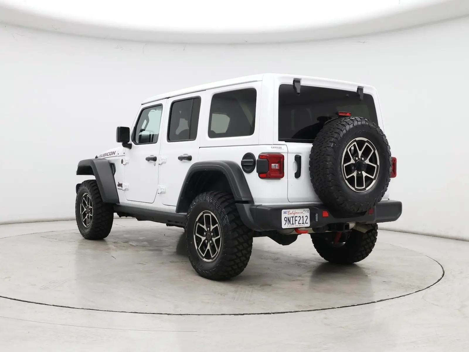 2025 Jeep Wrangler Rubicon photo 3