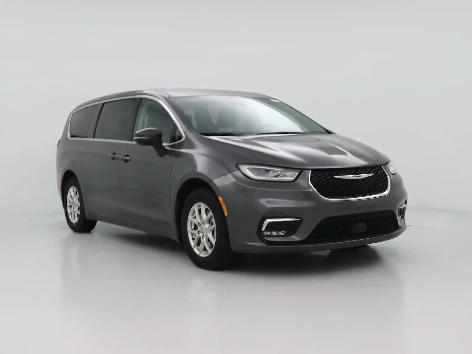 2023 Chrysler Pacifica Touring L's photo