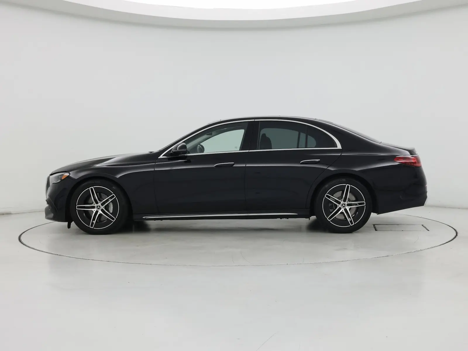 2024 Mercedes-Benz E-Class E450 4MATIC photo 4
