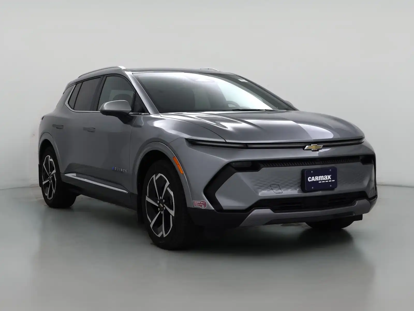 2024 Chevrolet Equinox EV 2LT FWD's photo