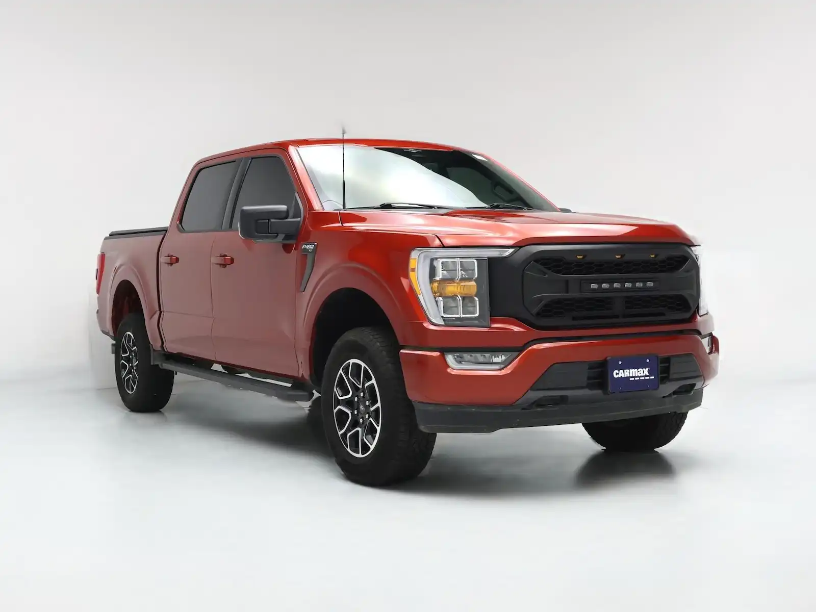 2023 Ford F-150 XLT 4WD SuperCrew 5-1/2' Box's photo