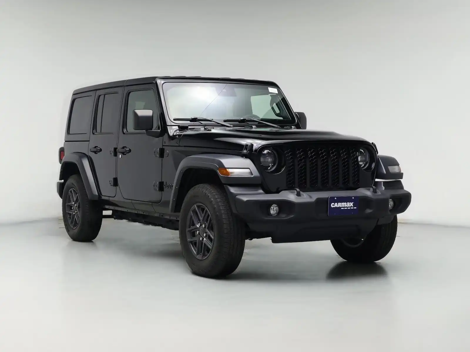 2024 Jeep Wrangler Sport S's photo