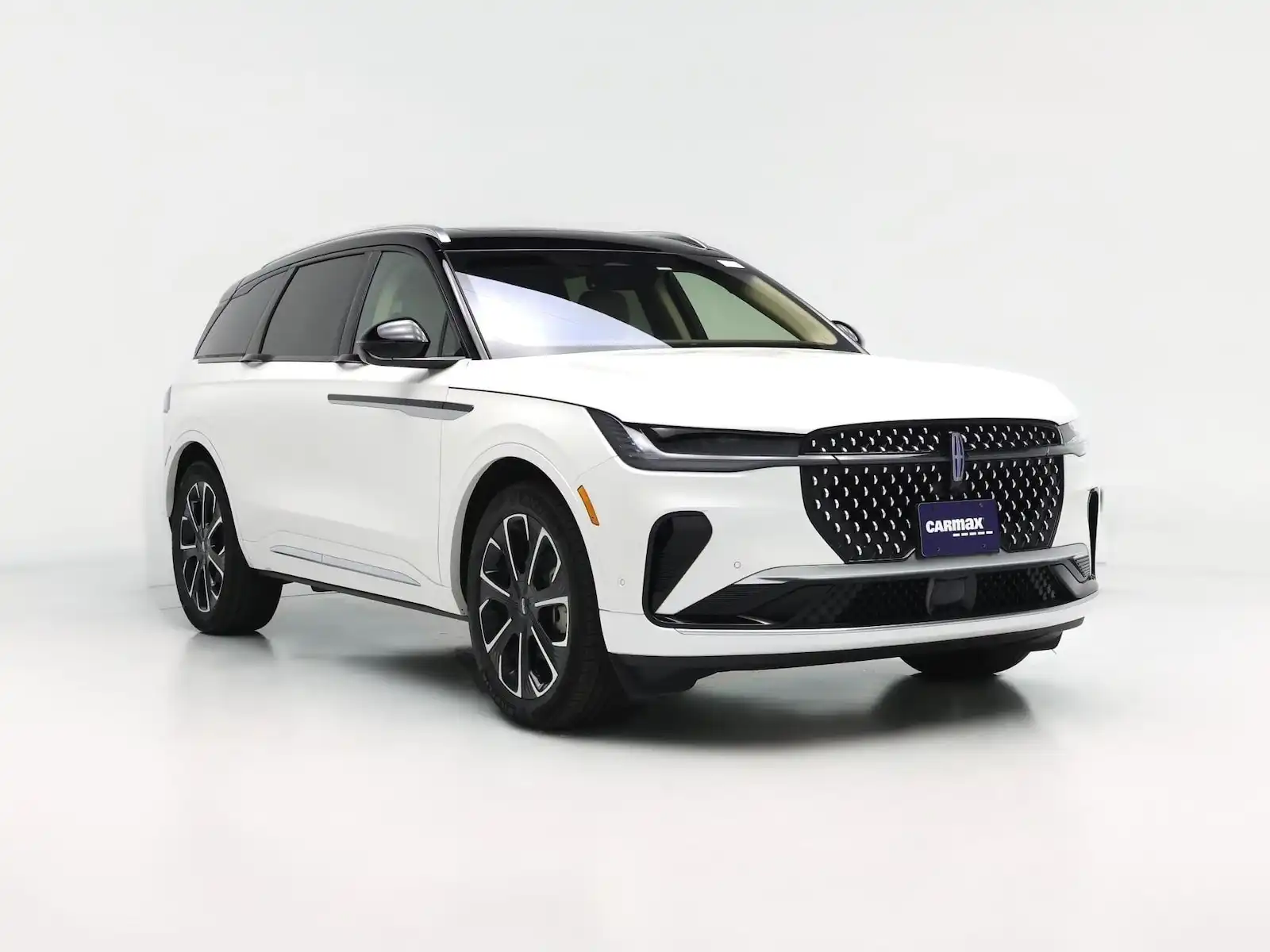 2024 Lincoln Nautilus Reserve AWD's photo