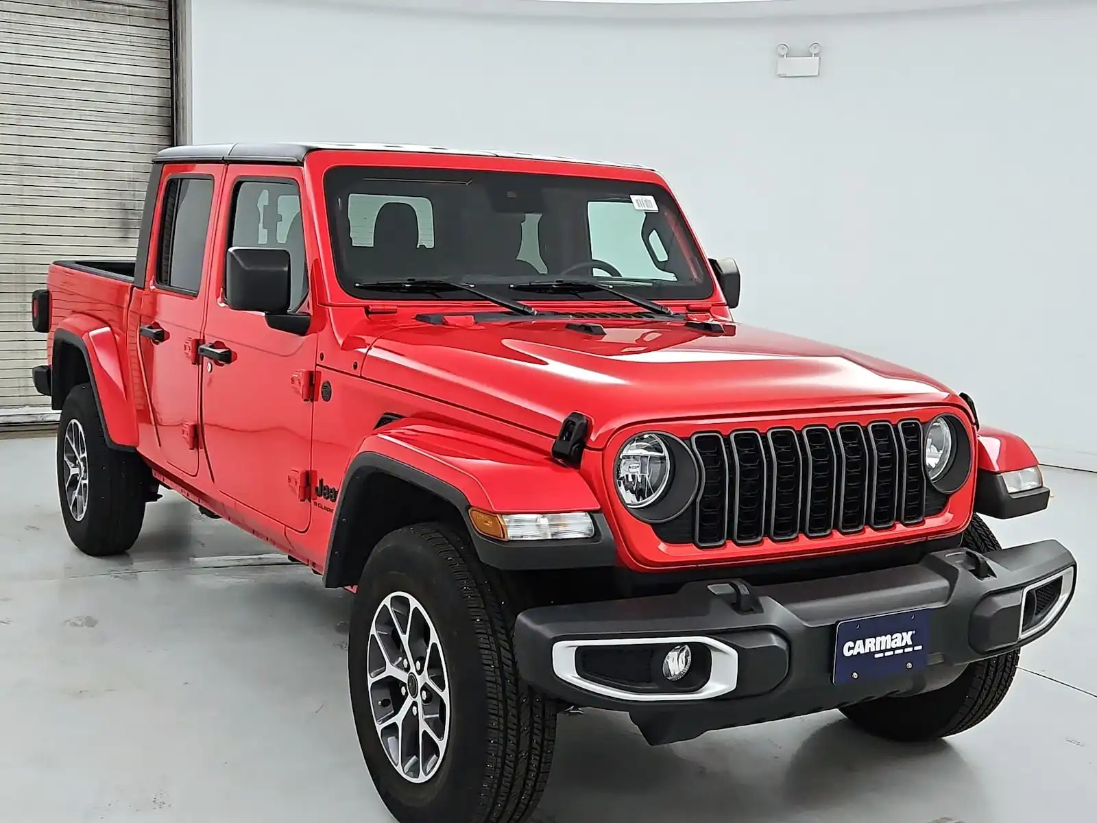 2024 Jeep Gladiator Sport S's photo