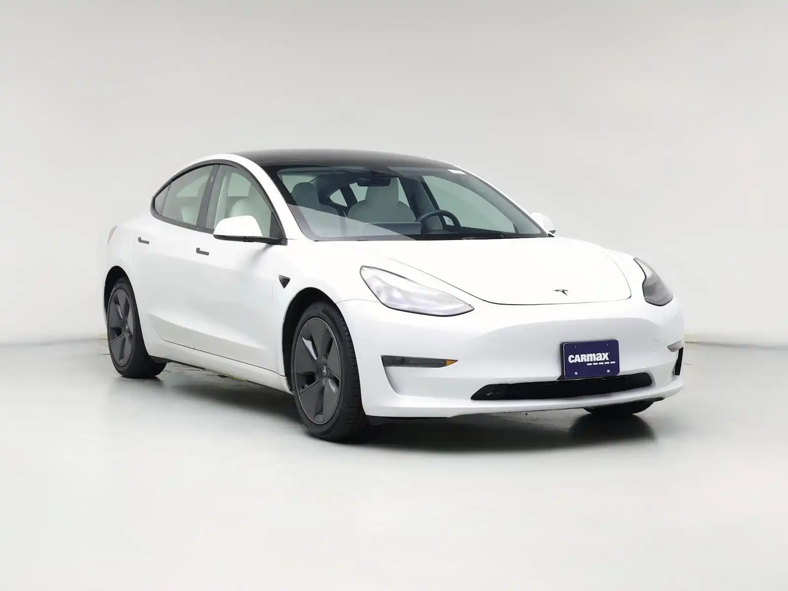2023 Tesla Model 3 Base's photo