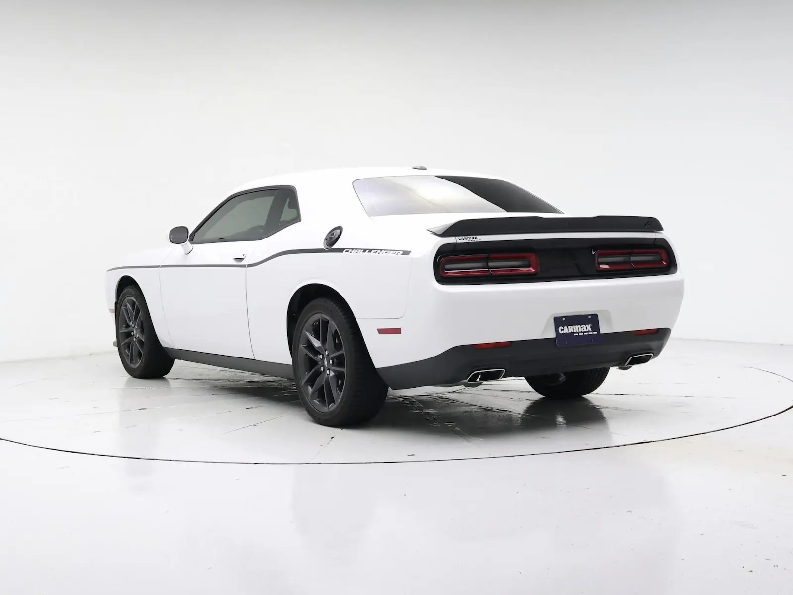 2023 Dodge Challenger GT AWD Auto photo 3