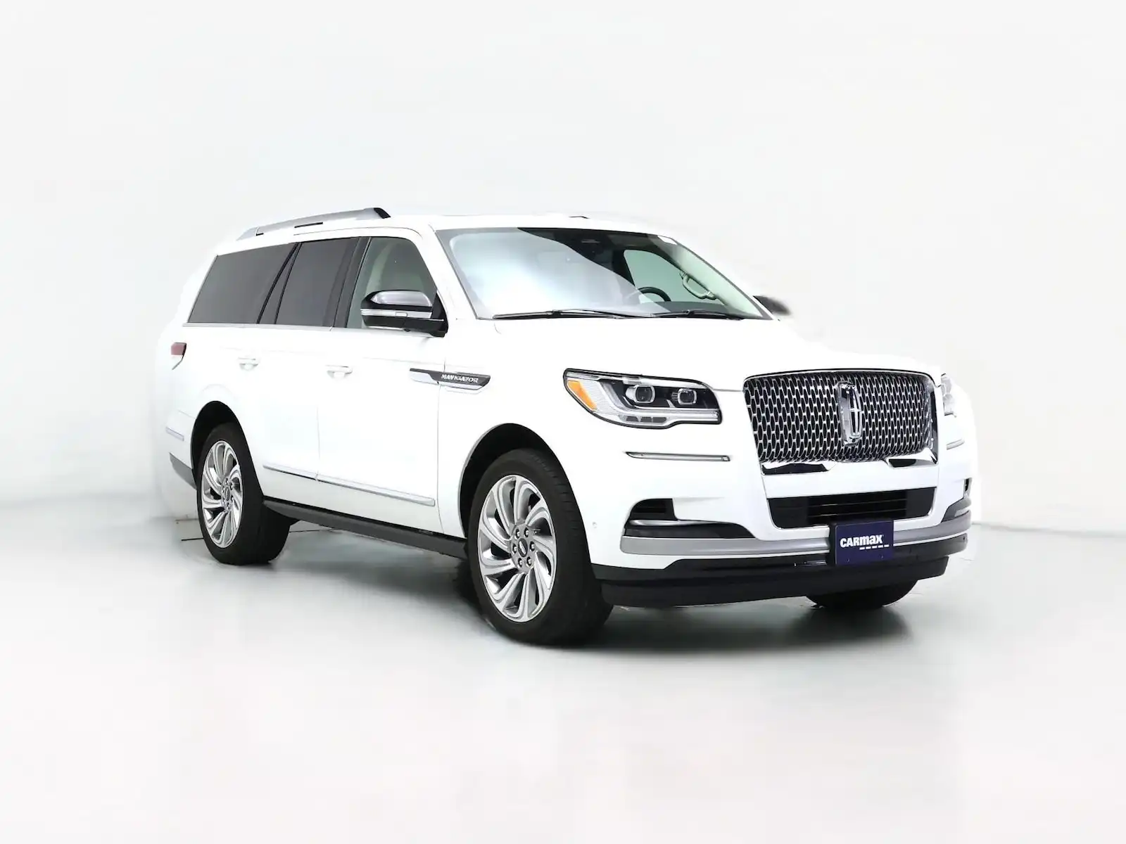 2024 Lincoln Navigator Premiere AWD's photo