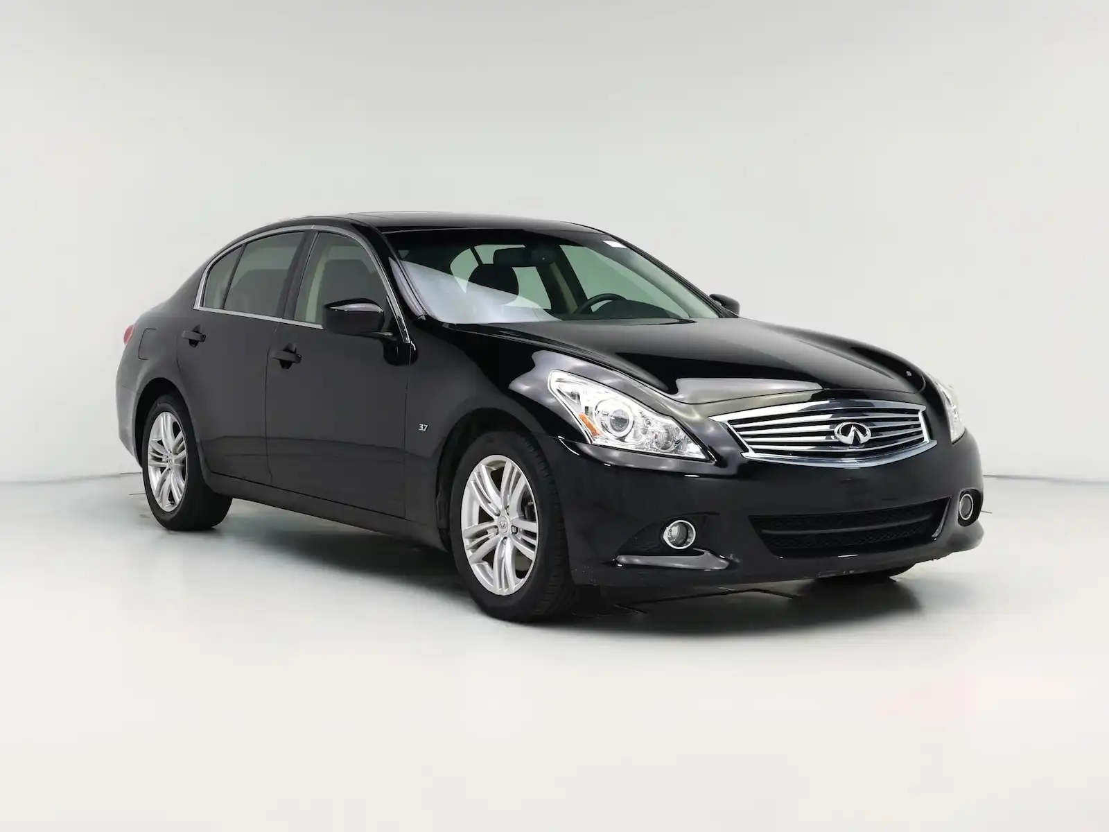 2015 INFINITI Q40 3.7 AWD's photo