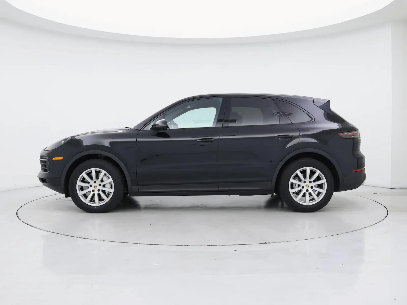 2021 Porsche Cayenne Base photo 4