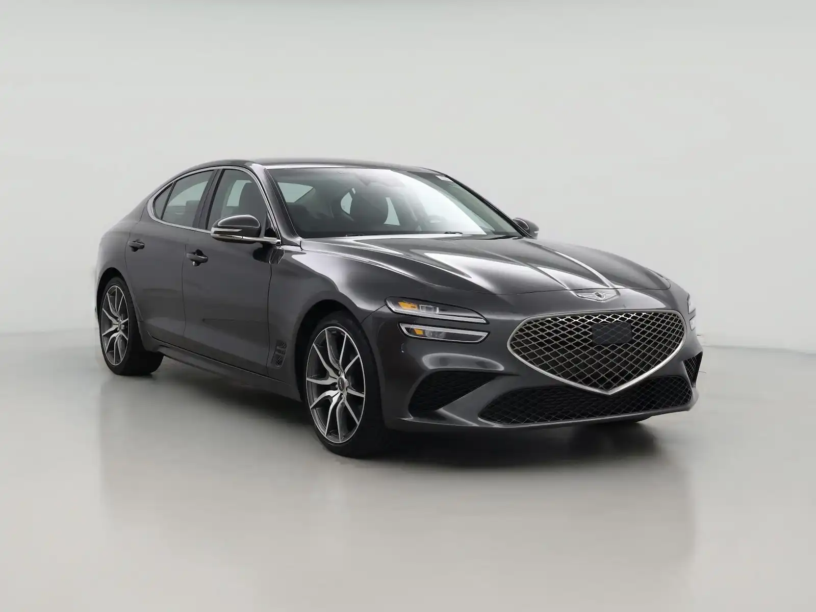 2023 Genesis G70 2.0T Standard's photo