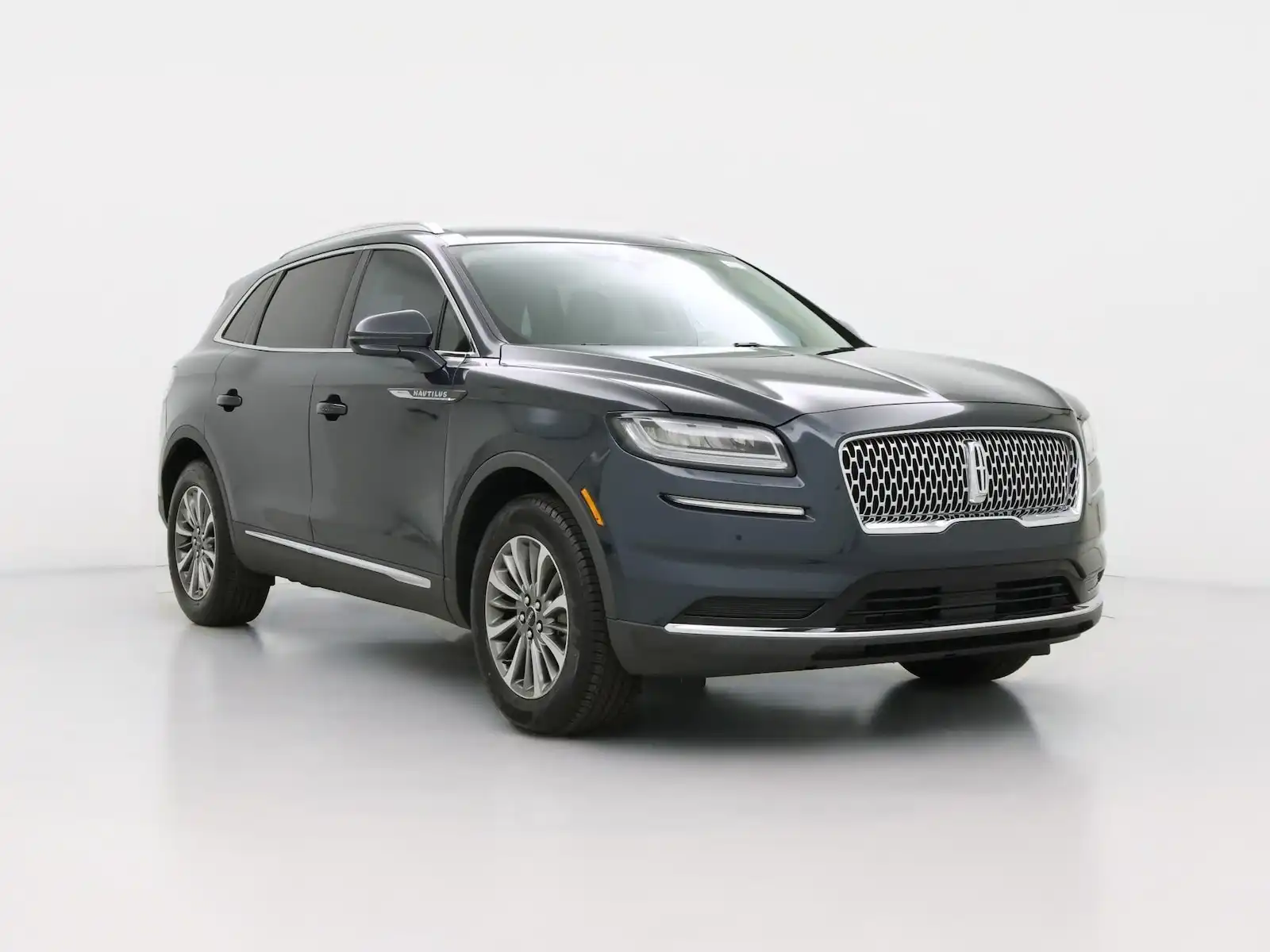2023 Lincoln Nautilus FWD's photo