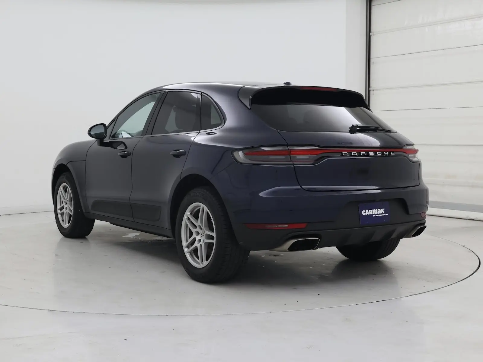 2020 Porsche Macan Base photo 3
