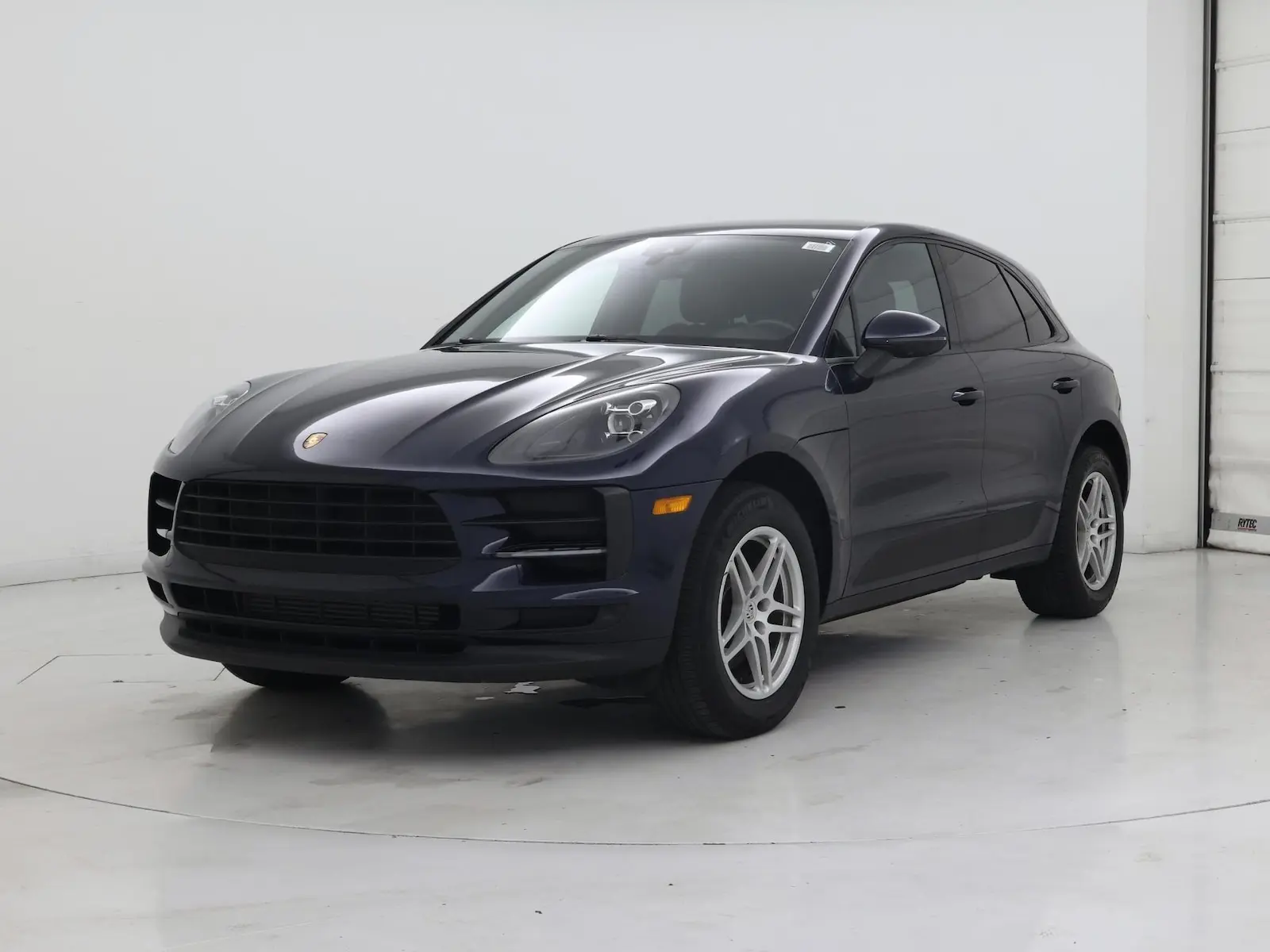 2020 Porsche Macan Base photo 5