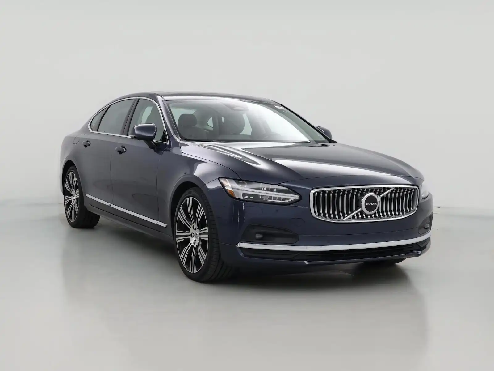 2023 Volvo S90 B6 Ultimate AWD's photo